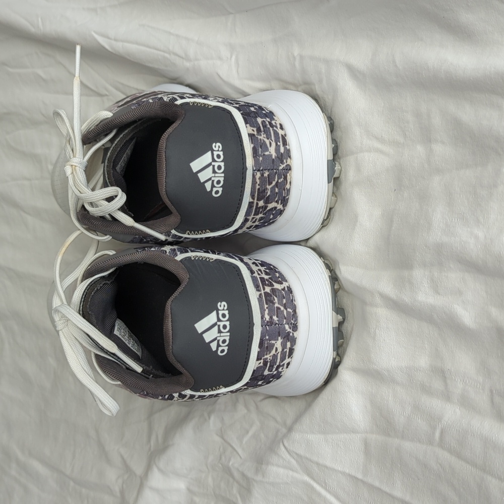 Adidas Men's Gray Black And White Golf Shoes - Picture 9 of 9